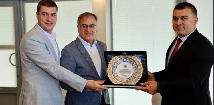 Başkan Özdoğan’dan Kaymakam Dertlioğlu’na Veda ve Teşekkür