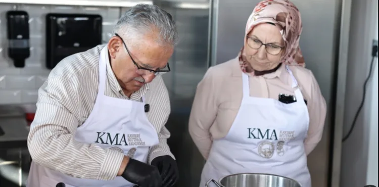 GENÇ DOSTU BAŞKAN MÜJDEYİ VERDİ: ERÜ GASTRONOMİ VE MUTFAK SANATLARI BÖLÜMÜ ÖĞRENCİ ALIMINA BAŞLIYOR