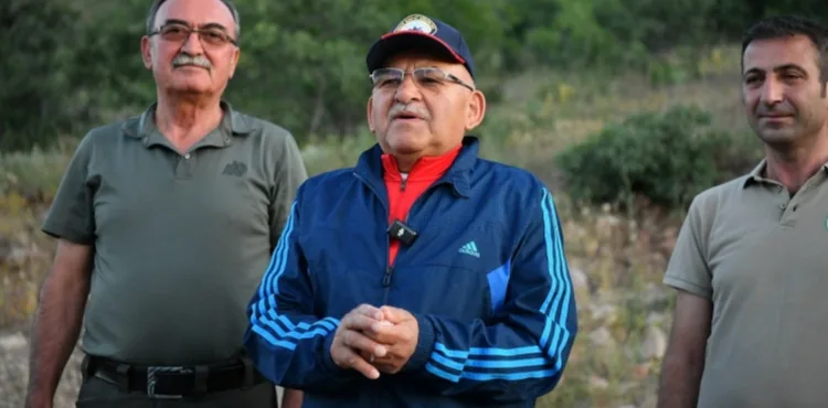 BAŞKAN BÜYÜKKILIÇ, SABAH YÜRÜYÜŞÜNDE KEKLİKLERİ DOĞAYA UĞURLADI