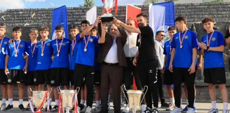 TALAS’IN ALTIN ÇOCUKLARI YİNE TARİH YAZDI