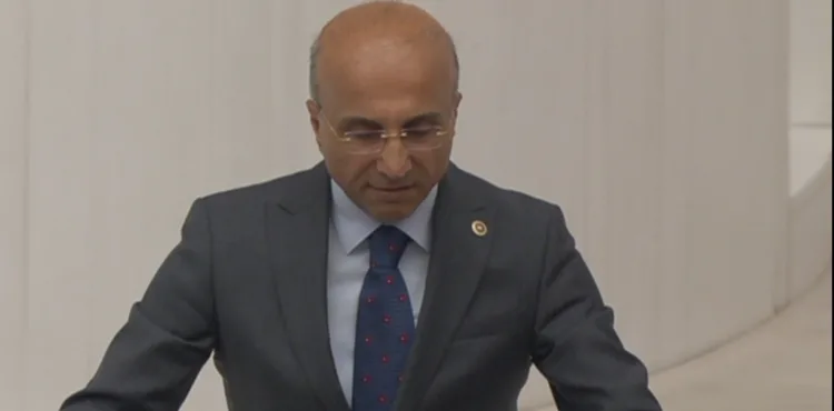 CHP’li Aşkın Genç: Altı aylık dış ticaret açığı 50 milyar dolara ulaştı