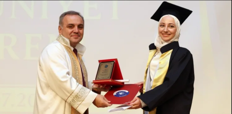 ERÜ Fen Fakültesi 2024-2025 Mezunlarını Verdi