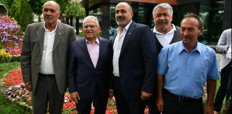 BAŞKAN BÜYÜKKILIÇ, SARIZ’IN MAHALLE MUHTARLARINI BÜYÜKŞEHİR’DE KONUK ETTİ