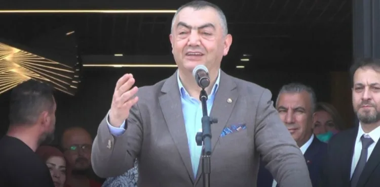 BÜYÜKSİMİTÇİ ET VE ET MAMULLERİ SATIŞ MERKEZİ ESENYURT’TA AÇILDI
