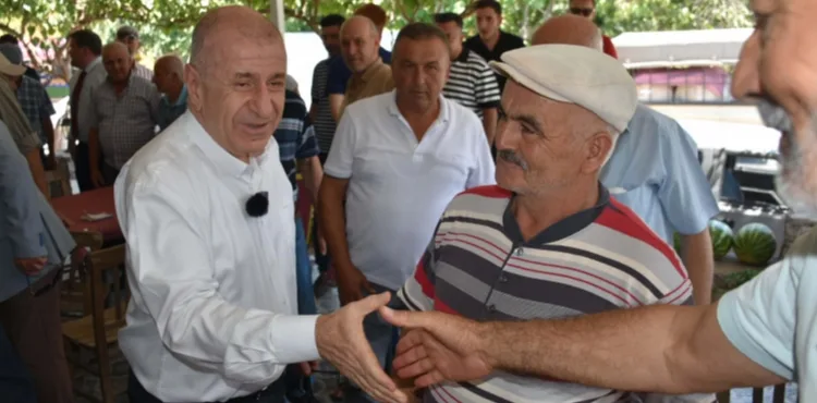 Ümit Özdağ: 30 tane silahı yakmakla, terör sonra ermez
