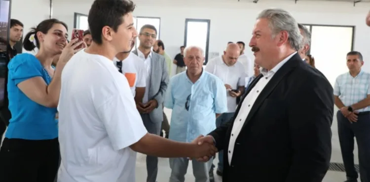 BAŞKAN PALANCIOĞLU’NUN GERÇEK OLAN HAYALİ HAVACILIK LİSESİ ÖĞRENCİ VE VELİLERE TANITILDI