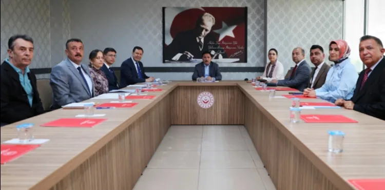 Vali Çiçek, Aile ve Sosyal Hizmetler İl Müdürlüğünde