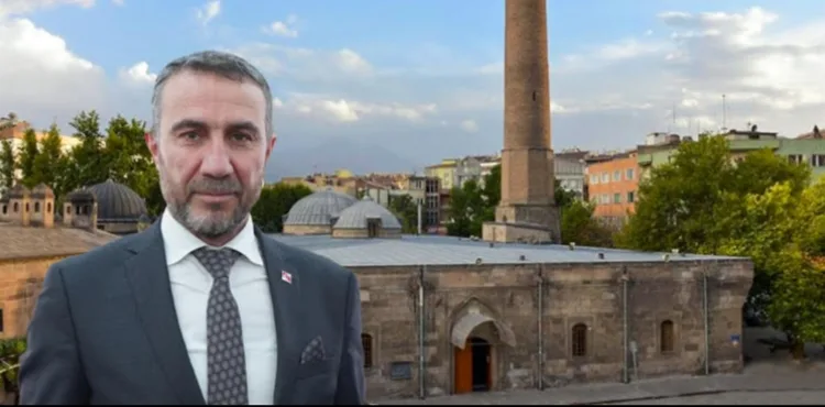 Tarihî Kimliğimize Sahip Çıkılması Takdire Şayandır