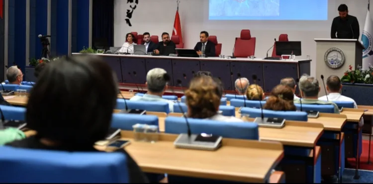 BÜYÜKŞEHİR’DEN KARTAL KATLI KAVŞAĞI VE BAĞLANTI YOLLARI PROJESİ HALKIN KATILIM TOPLANTISI