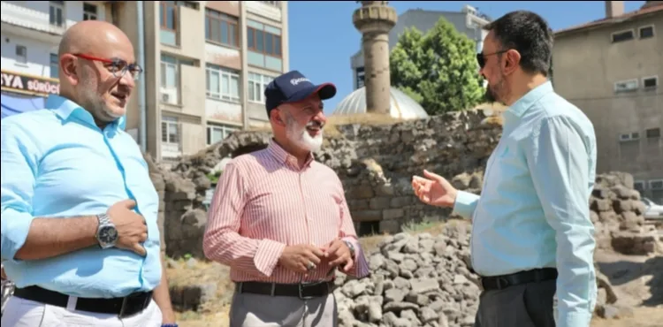 HOCA HASAN MEDRESESİ’NDE TARİH GÜN YÜZÜNE ÇIKIYOR