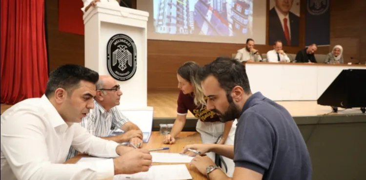 MELİKGAZİ’NİN KAZAN KAZAN MODELİ İLE 31 DAİRE YENİ SAHİPLERİNİ BULDU