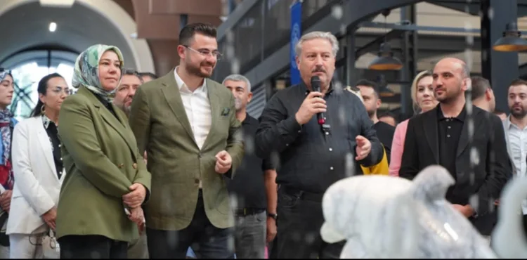 İl Başkanı Hüseyin Okandan “Çarşı Melikgazi”yi Ziyaret Etti