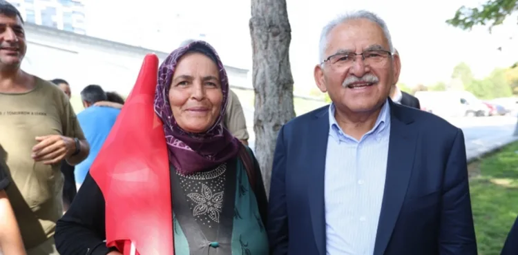 BAŞKAN BÜYÜKKILIÇ’TAN GELECEĞİN SANATÇILARINA TAM DESTEK