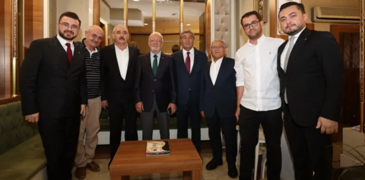 ELİTAŞ VE BÜYÜKKILIÇ’TAN KAZANCILAR ÇARŞISI ESNAFINA ZİYARET