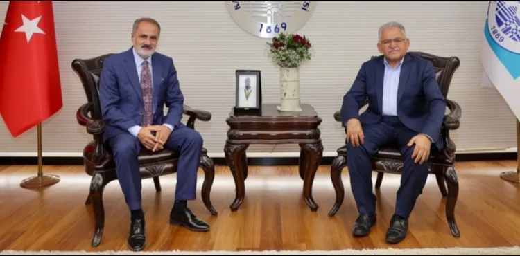 BAŞKAN BÜYÜKKILIÇ, TCDD GENEL MÜDÜRÜ KURT’U MAKAMINDA KONUK ETTİ