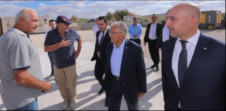 BAŞKAN BÜYÜKKILIÇ, JEOTERMAL KAYNAKLI SERA ORGANİZE TARIM BÖLGESİ ÇALIŞMALARINI YERİNDE İNCELEDİ