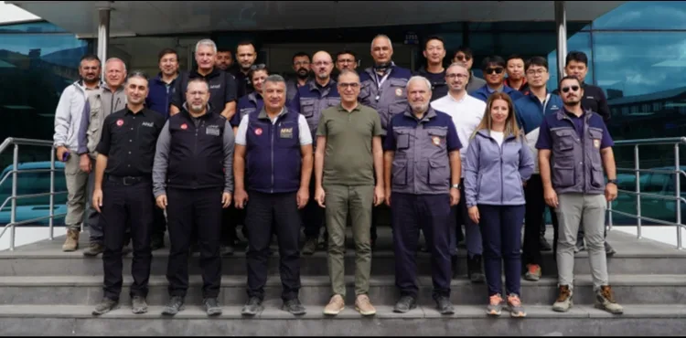 BAŞKAN BÜYÜKKILIÇ İLE AFAD YETKİLİLERİNDEN AFET RİSKLERİNİ AZALTACAK ÖRNEK PROJE DEĞERLENDİRMESİ