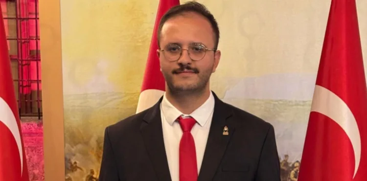 KARTAL KAVŞAĞI OLDU KAPLUMBAĞA KAVŞAĞI