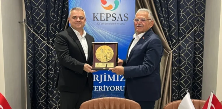 BÜYÜKKILIÇ, KEPSAŞ BULUŞMASINDA BAYİLERLE BİR ARAYA GELDİ