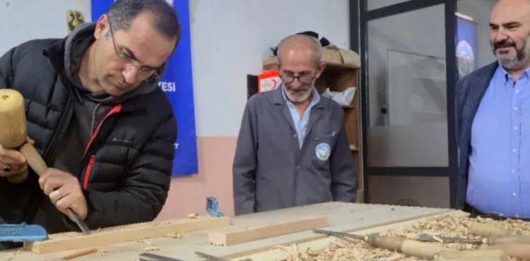 TAREM GELENEKSEL SANATLARI YAŞATMAYA DEVAM EDİYOR
