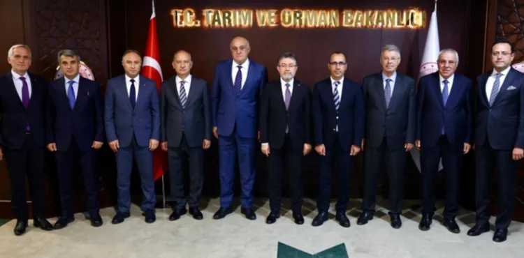 AKAY, ŞEKER SEKTÖRÜ DEĞERLENDİRME TOPLANTISINA KATILDI