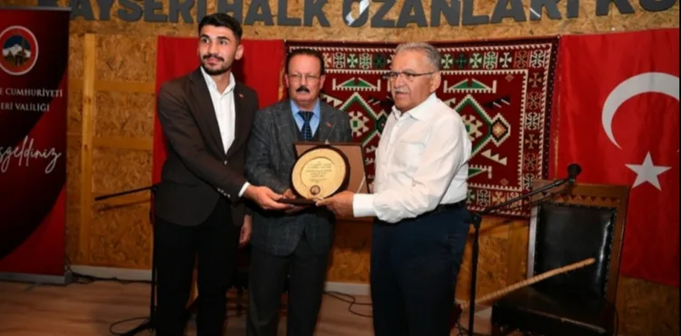 BAŞKAN BÜYÜKKILIÇ’TAN KÜLTÜREL MİRASA VEFA: HALK OZANLARI KÜLTÜR EVİ AÇILDI