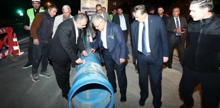 BAŞKAN BÜYÜKKILIÇ’TAN YEŞİLHİSAR’IN SU SORUNUNU ÇÖZECEK KASKİ YATIRIMINDA AKŞAM MESAİSİ