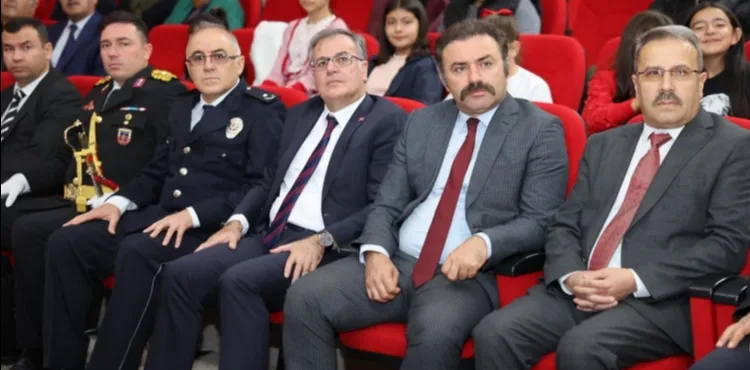 Başkan Özdoğan'dan 'Cumhuriyet' vurgusu