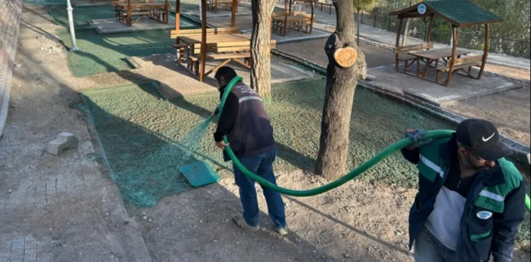 BÜYÜKŞEHİR’İN SARIMSAKLI BARAJI MESİRE ALANI’NDA YENİLEME ÇALIŞMALARI TÜM HIZIYLA SÜRÜYOR