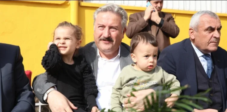 BAŞKAN PALANCIOĞLU ESENTEPE MUMCULAR İLKOKULU ÖĞRENCİLERİ İLE BİR ARAYA GELDİ
