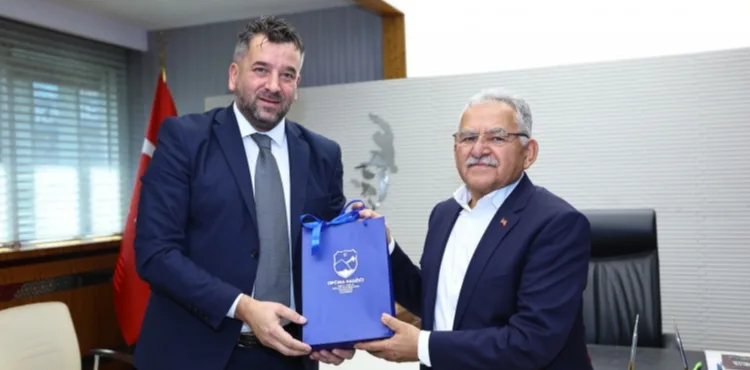 BAŞKAN BÜYÜKKILIÇ, BOSNA-HERSEK HEYETİNE TURİZM ŞEHRİ KAYSERİ’Yİ ANLATTI
