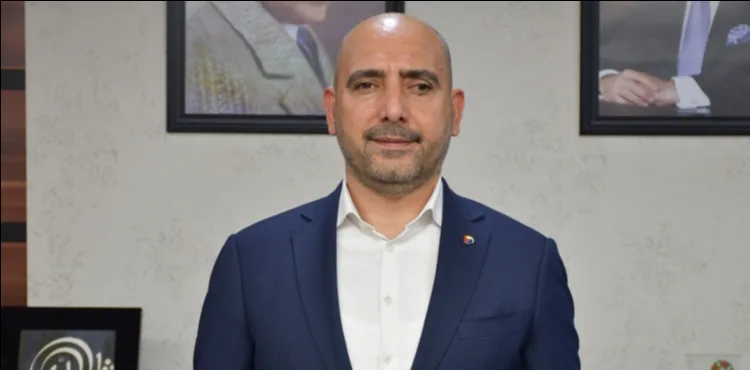 BAŞKAN BAĞLAMIŞ: ÜLKEMİZİN AYDINLIK YARINLARINI İNŞA EDEN ÖĞRETMENLERİMİZİN GÜNÜ KUTLU OLSUN
