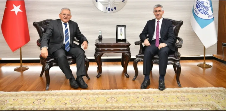 BAKAN YARDIMCISI YILMAZ’DAN BAŞKAN BÜYÜKKILIÇ’A ZİYARET