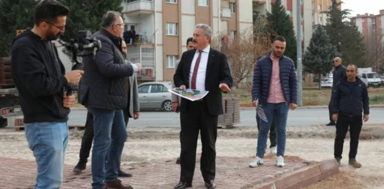 MELİKGAZİ BELEDİYESİ 30 AĞUSTOS’A YENİ PARK KAZANDIRIYOR