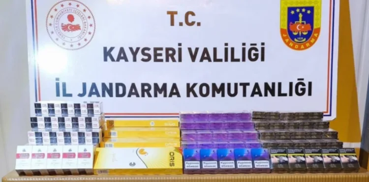 Kayseri’de Yol Kontrolünde Kaçak Sigara Ele Geçirildi