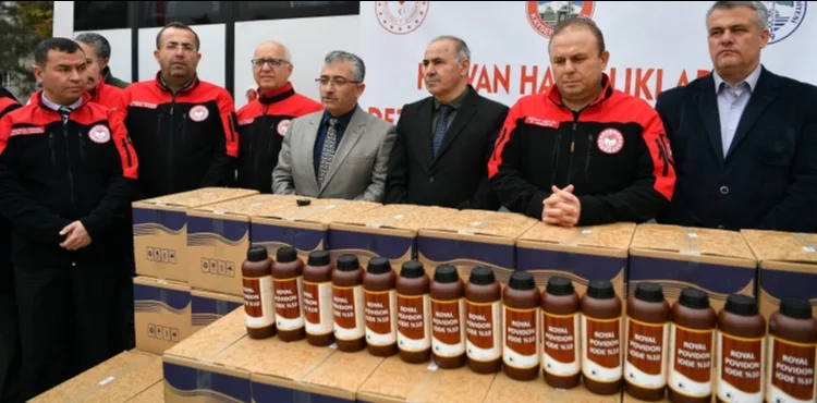 BAŞKAN BÜYÜKKILIÇ, HAYVAN HASTALIKLARI İLE MÜCADELEDE BESİCİNİN YANINDA