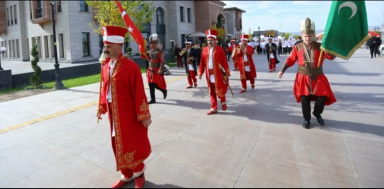 BÜYÜKŞEHİR İLE RECEP TAYYİP ERDOĞAN MİLLET BAHÇESİ, ETKİNLİK ÜSSÜ OLDU
