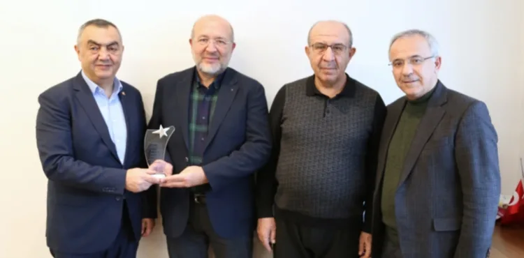 KAYSO’dan TOBB Türkiye 100’e Giren Firmalara Tebrik Ziyareti