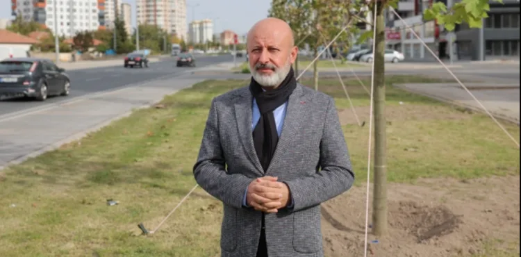 “YEŞİL ALANDA DÜNYA STANDARTLARINI ÜÇE KATLIYORUZ”