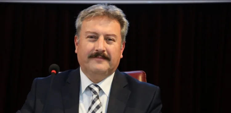 MELİKGAZİ BELEDİYESİ, 2025 YILINDA 780 ADET İŞLETMEYE RUHSAT VERDİ