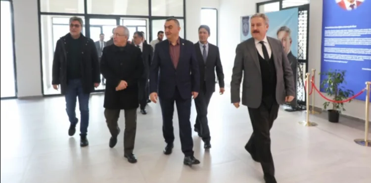 Başkan Palancıoğlu KAYSO Heyetine Melikgazi’nin Gözbebeklerini Gezdirdi