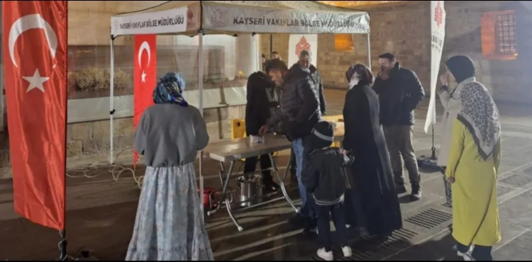 REGAİP KANDİLİ’NDE KAYSERİ, KIRŞEHİR, NİĞDE VE NEVŞEHİR’DE SALEP İKRAMI
