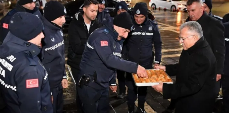 BAŞKAN BÜYÜKKILIÇ’TAN YENİ YILA GECE MESAİSİ