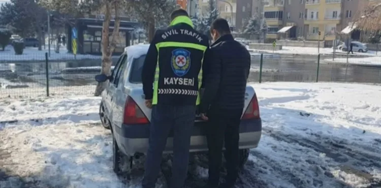 Drift ve tehlikeli araç kullanan 3 sürücüye 171 bin TL ceza