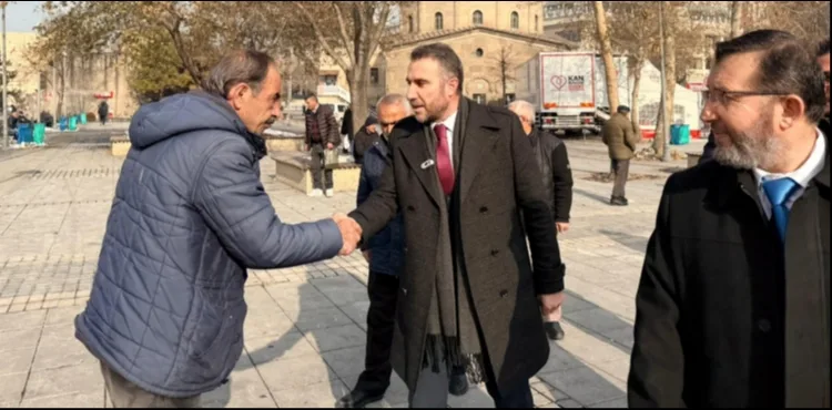 SP Kayseri teşkilatı, emeklilerin sorunlarını sahada dinledi