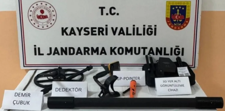 Tomarza’da İzinsiz Kazıya Suçüstü: 3 Şüpheli Yakalandı