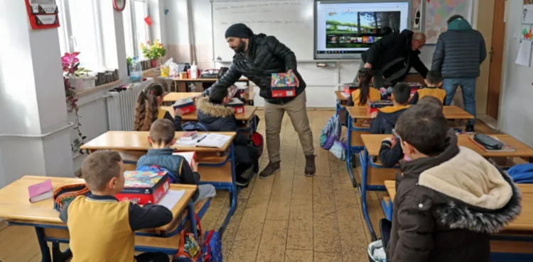 BAŞKAN YALÇIN'DAN KIŞ GÜNÜNDE YÜREK ISITAN DESTEK