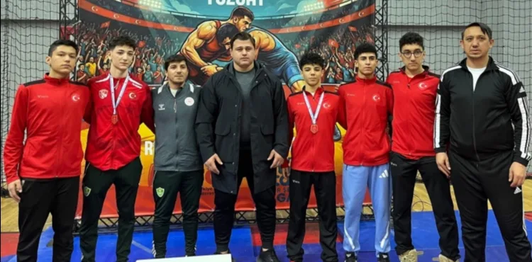 Şeker ERVA güreşçilerinden 2 madalya