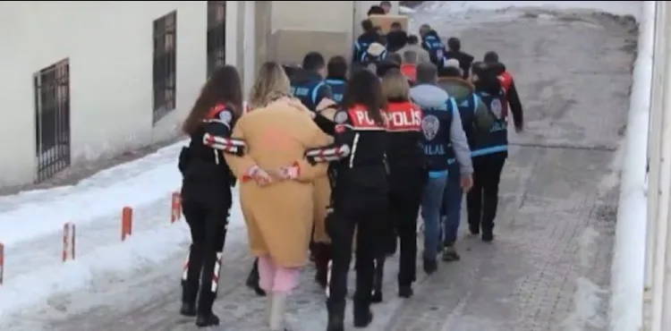 Kayseri’de fuhuş operasyonu: 8 gözaltı
