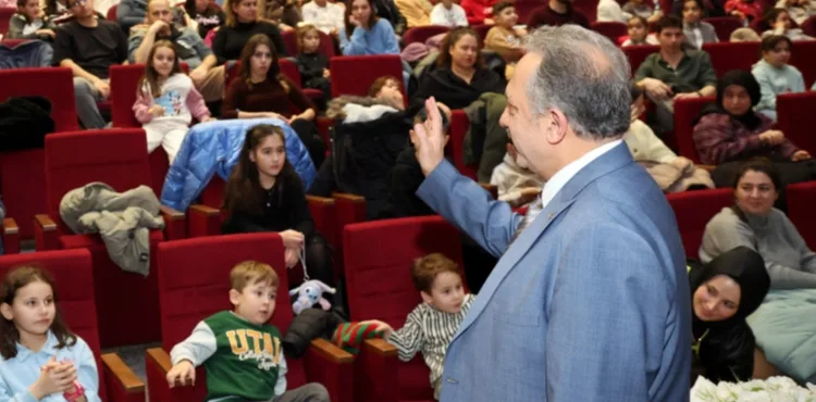 TALAS’TA KARNE SEVİNCİ TİYATROYLA TAÇLANDI